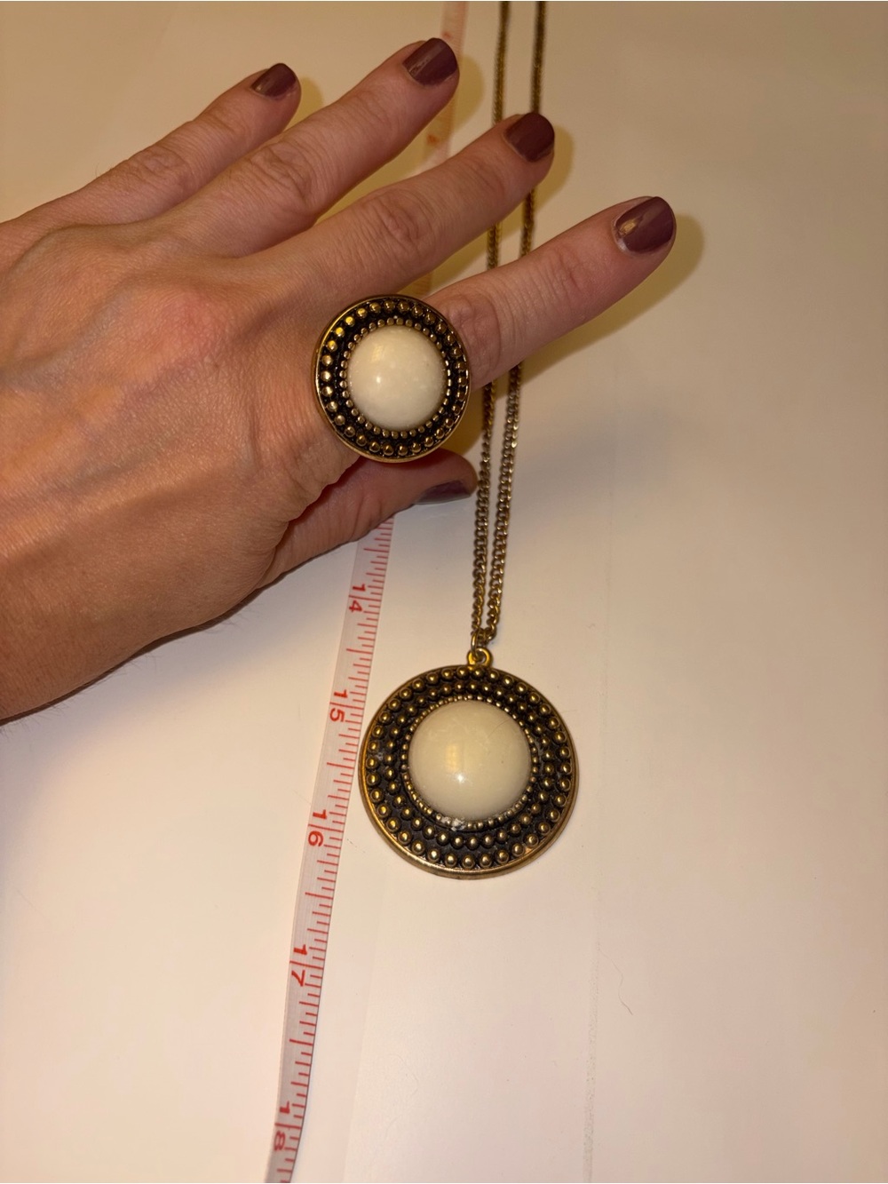 Antiqued Gold Tone Medallion Necklace Cocktail Ring Set Cream Cabochon Boho